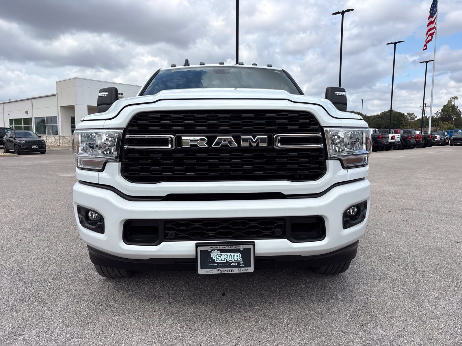 Used 2024 RAM 2500 Big Horn w/ Sport Appearance Package AWD/4WD image 17