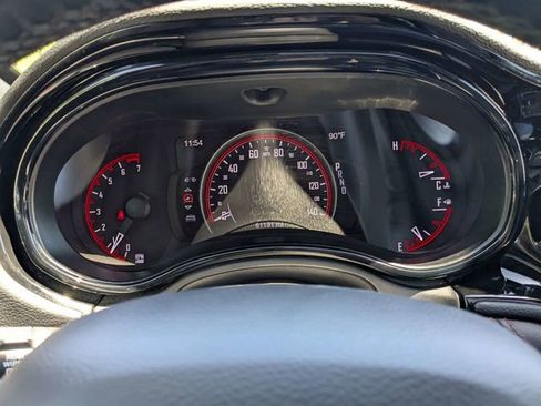 Used 2024 Dodge Durango GT RWD image 27