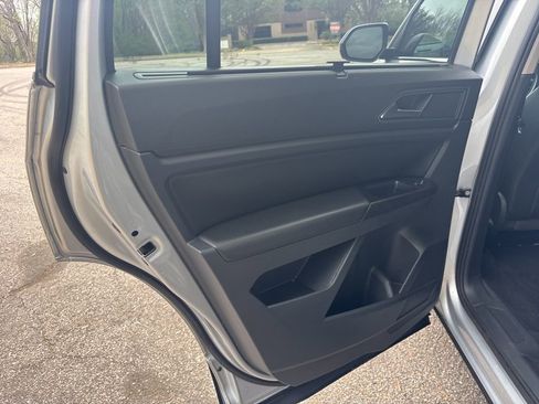 Used 2019 Volkswagen Atlas SEL image 12