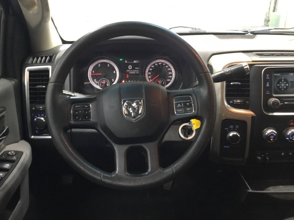 Used 2015 RAM 2500 SLT AWD/4WD image 28