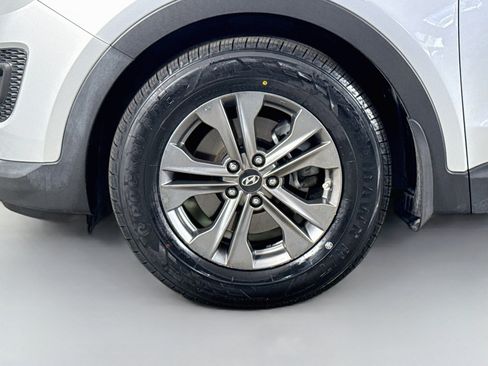 Used 2016 Hyundai Santa Fe Sport FWD image 38