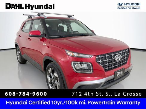 Used 2022 Hyundai Venue SEL w/ Cargo Package image 1