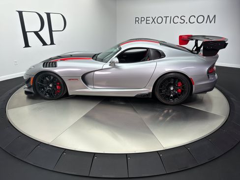 Used 2016 Dodge Viper GTC w/ ACR Package RWD image 6