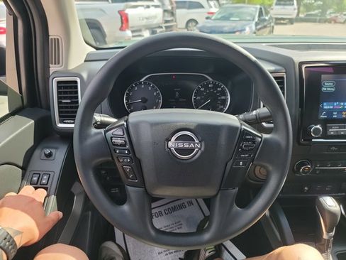 Used 2024 Nissan Frontier SV w/ Technology Package image 15