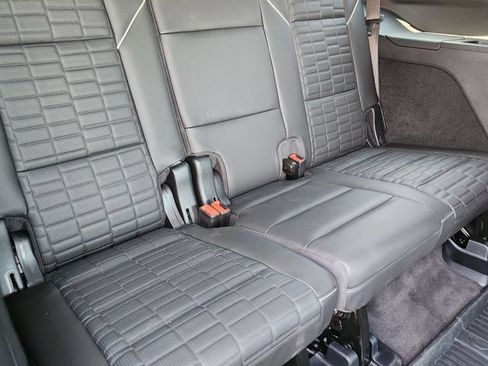 Used 2024 Cadillac Escalade Sport Platinum w/ LPO, ONYX Package AWD/4WD image 25