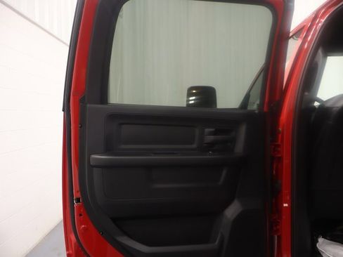 Used 2024 RAM 3500 Tradesman image 11