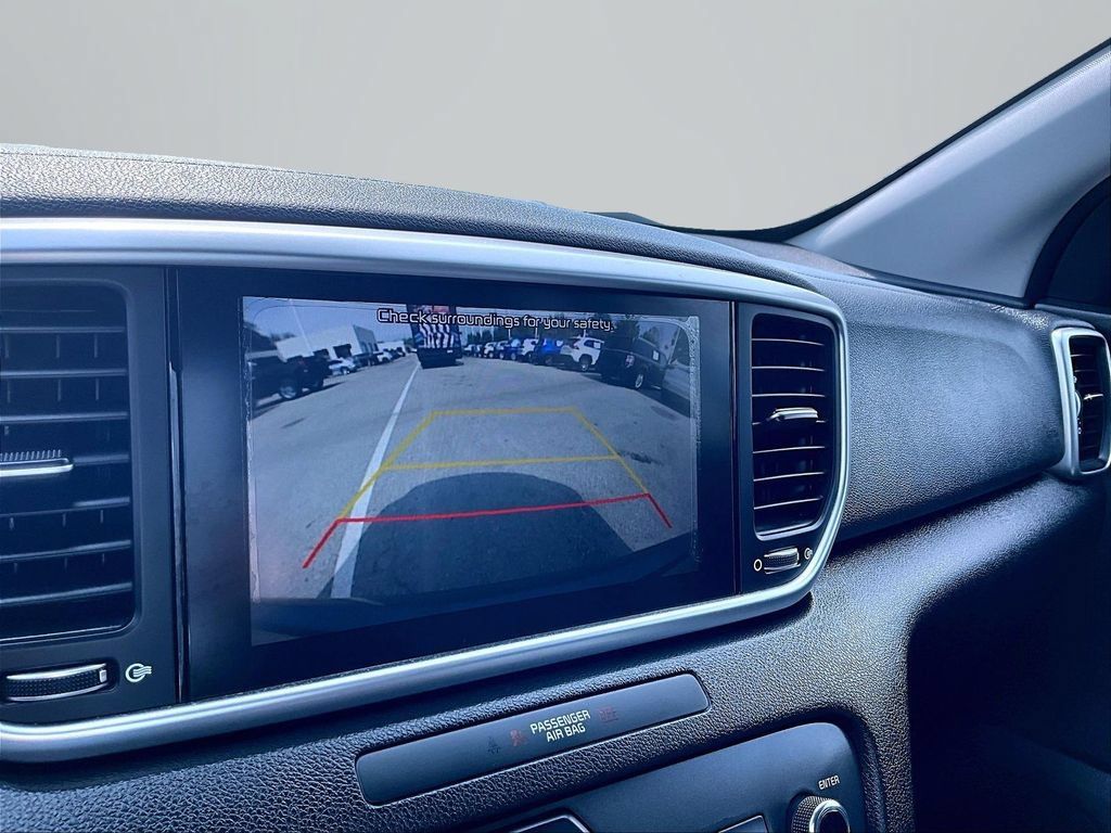 Used 2020 Kia Sportage LX FWD image 21