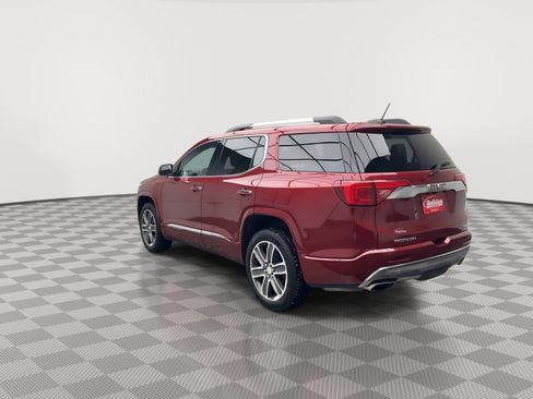 Used 2019 GMC Acadia Denali w/ Technology Package image 2