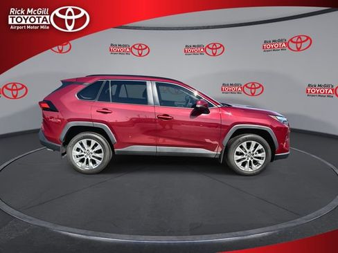 Used 2024 Toyota RAV4 XLE Premium FWD image 9