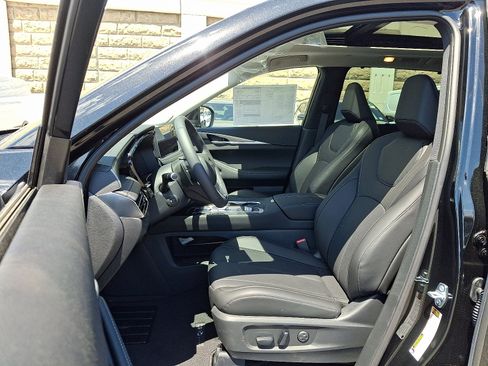 New 2026 INFINITI QX60 Luxe w/ Cargo Package AWD/4WD image 6