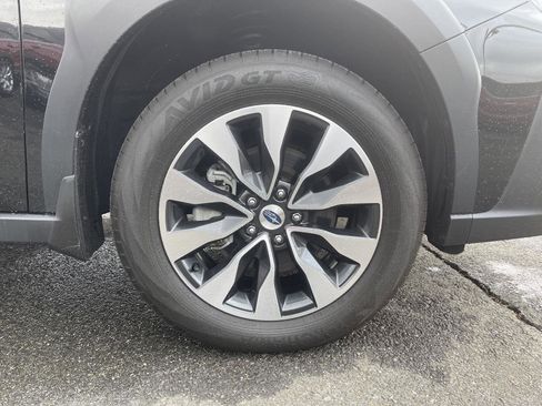 Used 2023 Subaru Outback Limited image 24