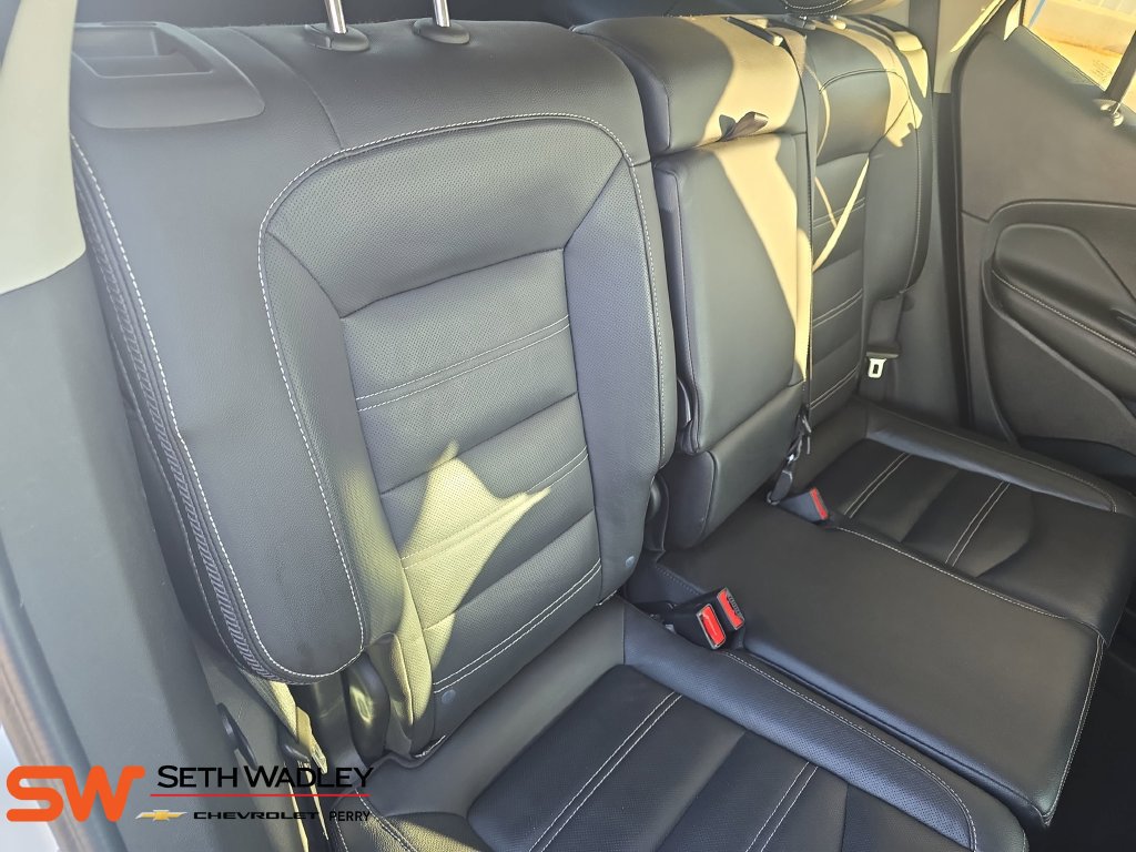 Used 2024 GMC Terrain Denali AWD/4WD image 12