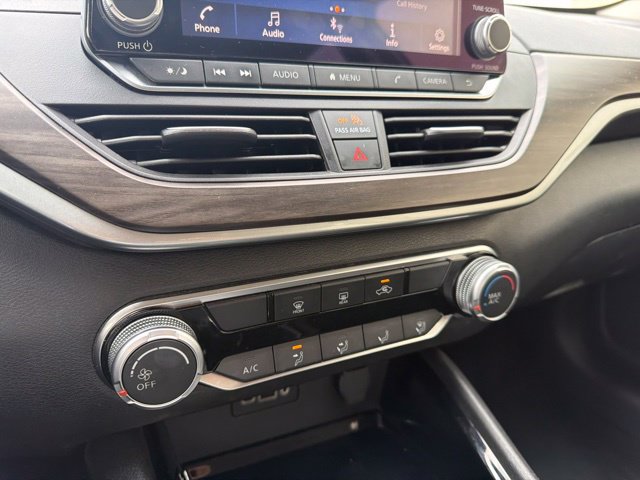 Used 2024 Nissan Altima 2.5 SV FWD image 31