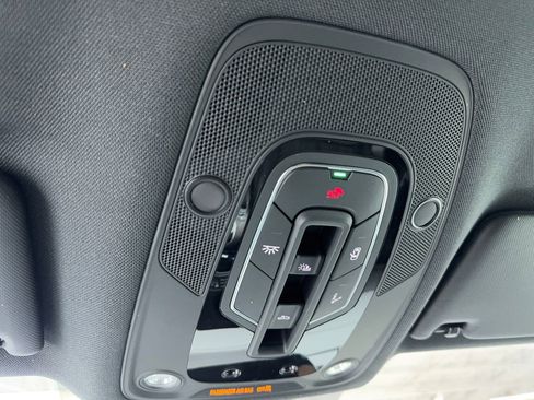 Used 2024 Audi Q5 2.0T Premium w/ Convenience Package image 35