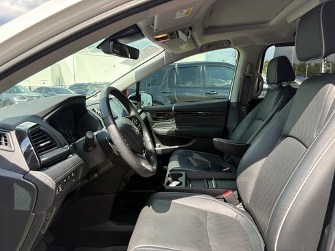 Used 2024 Honda Odyssey Elite image 10