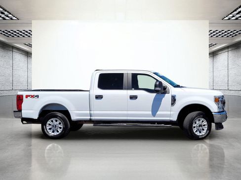 Used 2022 Ford F250 XL w/ STX Appearance Package AWD/4WD image 6
