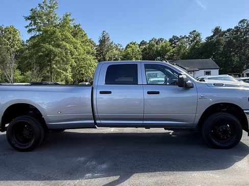 Used 2023 RAM 3500 Tradesman AWD/4WD image 8