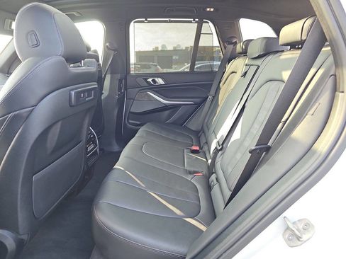 Used 2021 BMW X5 xDrive45e w/ M Sport Package AWD/4WD image 12