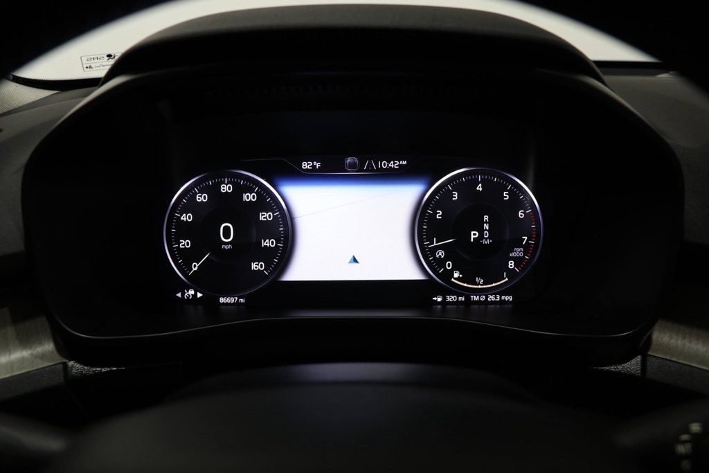 Used 2019 Volvo XC40 T5 Inscription AWD/4WD image 24