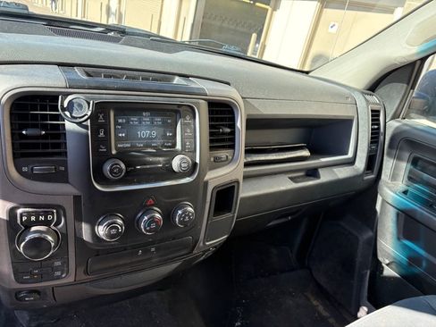 Used 2017 RAM 1500 Express w/ Express Value Package image 18