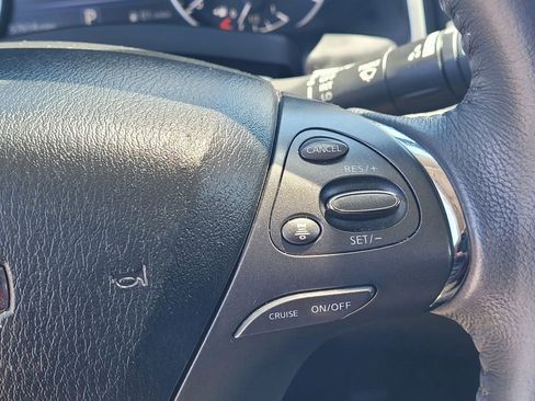 Used 2020 Nissan Murano SV FWD image 15