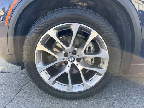 Used 2020 BMW X5 xDrive40i w/ Premium Package AWD/4WD image 12