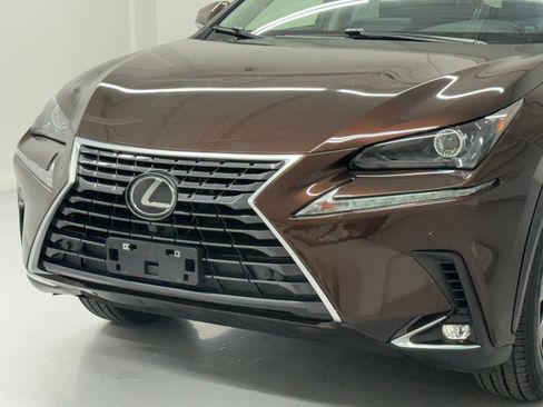Used 2019 Lexus NX 300 FWD image 9