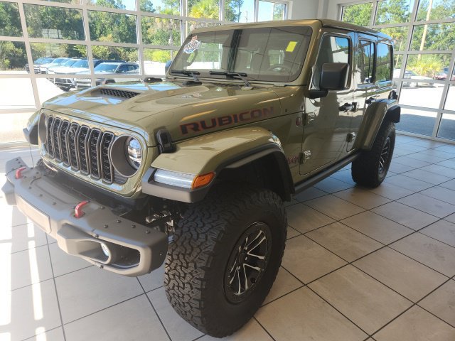 Certified 2026 Jeep Wrangler Unlimited Rubicon AWD/4WD image 4