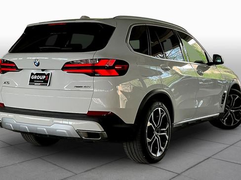 Certified 2026 BMW X5 sDrive40i w/ Climate Comfort Package RWD image 16