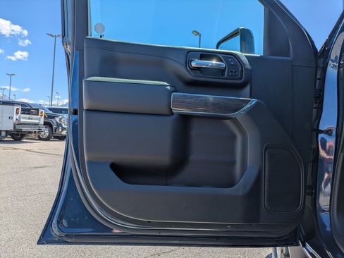 Used 2022 Chevrolet Silverado 3500 LTZ w/ LTZ Plus Package AWD/4WD image 12