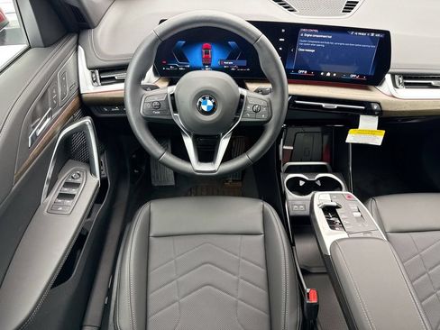 New 2026 BMW X1 xDrive28i w/ Convenience Package AWD/4WD image 10