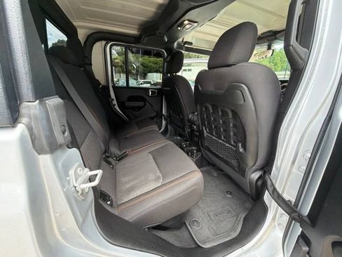 Used 2023 Jeep Gladiator Mojave w/ Trailer Tow Package AWD/4WD image 72