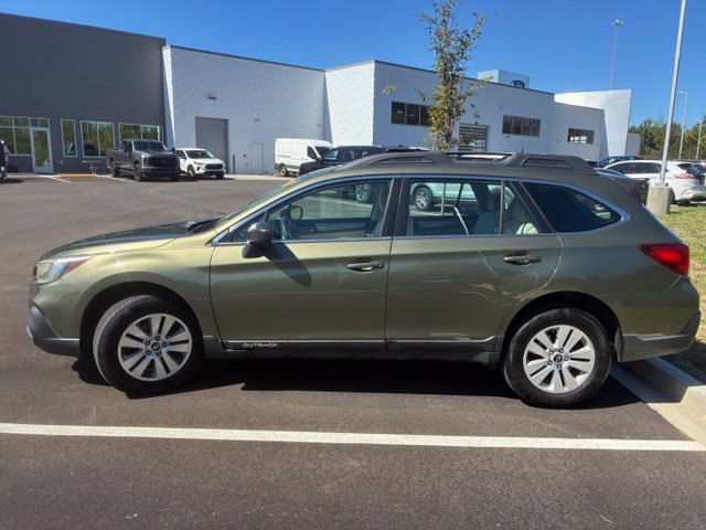 Used 2018 Subaru Outback 2.5i AWD/4WD image 4