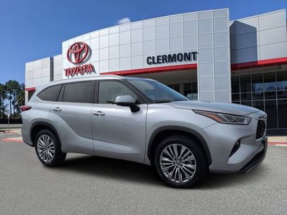 Used 2023 Toyota Highlander Platinum