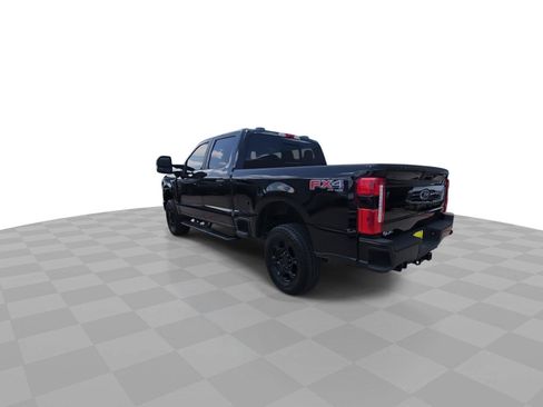 Used 2025 Ford F250 XL w/ STX Appearance Package AWD/4WD image 7