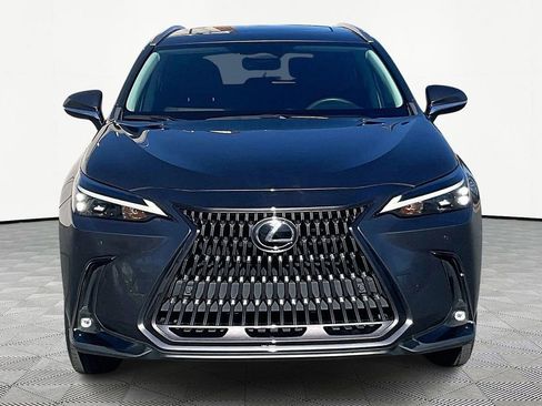 Used 2022 Lexus NX 250 FWD w/ Premium Package image 3
