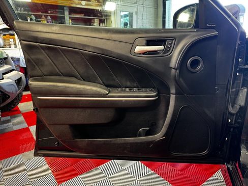 Used 2021 Dodge Charger Scat Pack w/ Plus Group RWD image 15