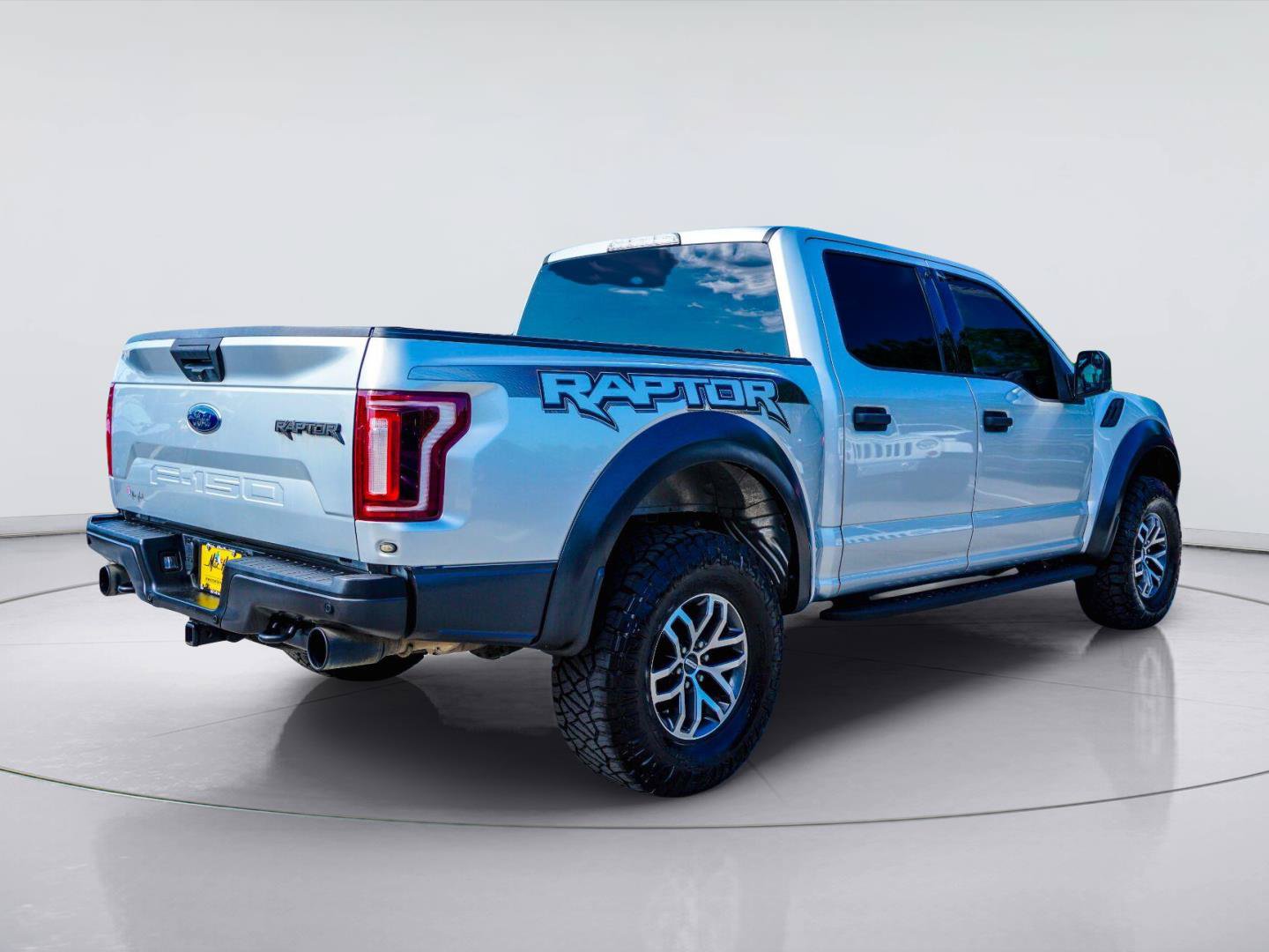 Used 2018 Ford F150 Raptor AWD/4WD image 13