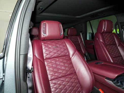 Used 2026 Cadillac Escalade Sport w/ Touring Package AWD/4WD image 59