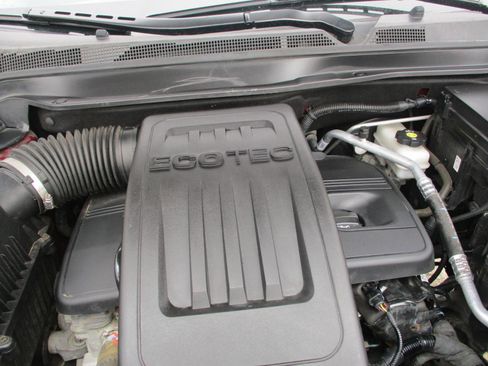 Used 2017 Chevrolet Equinox LT w/ Convenience Package image 30