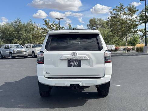 Used 2021 Toyota 4Runner SR5 image 7