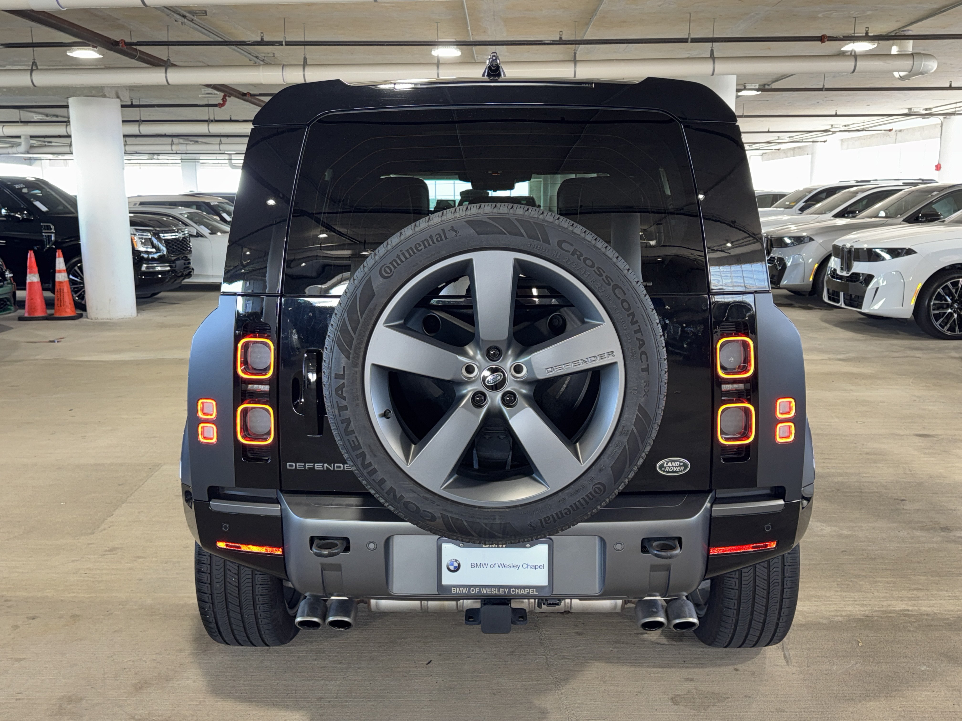 Used 2023 Land Rover Defender 110 V8 AWD/4WD image 7