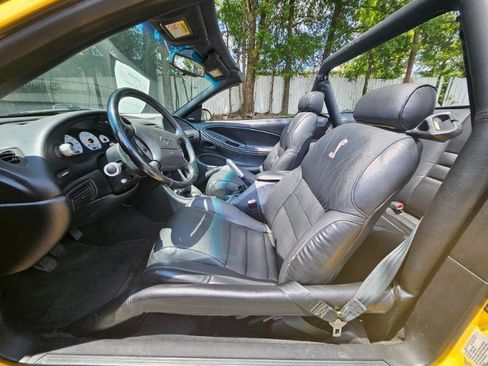 Used 1998 Ford Mustang Cobra RWD image 41