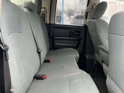 Used 2019 RAM 1500 Express image 25