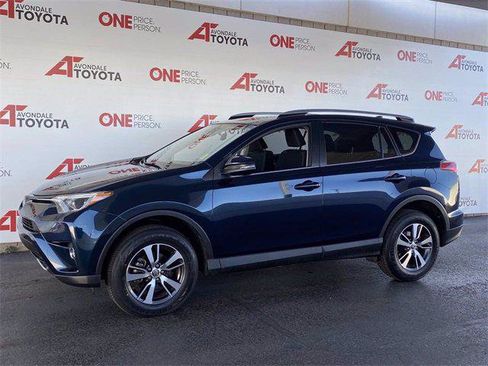 Certified 2018 Toyota RAV4 XLE FWD image 7