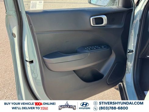 New 2026 Hyundai Venue SE image 21