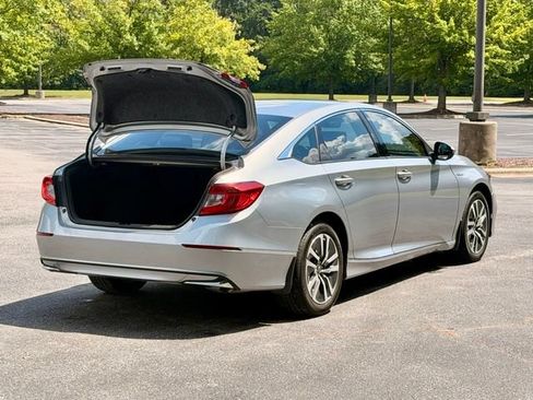 Used 2018 Honda Accord EX-L image 18