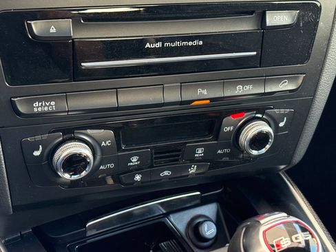 Used 2016 Audi SQ5 Premium Plus image 17