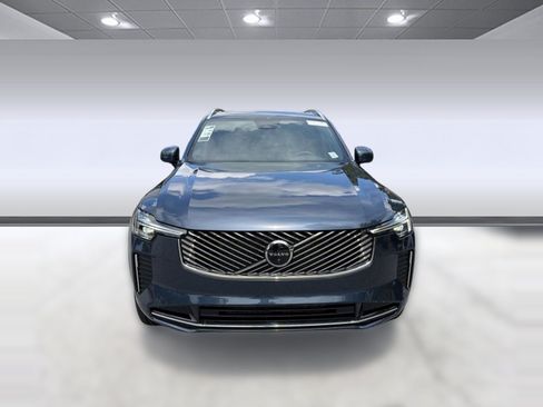 New 2026 Volvo XC90 B6 Plus w/ Protection Package Premier AWD/4WD image 6