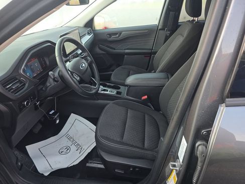 Used 2023 Ford Escape Active w/ Tech Pack #1 AWD/4WD image 5